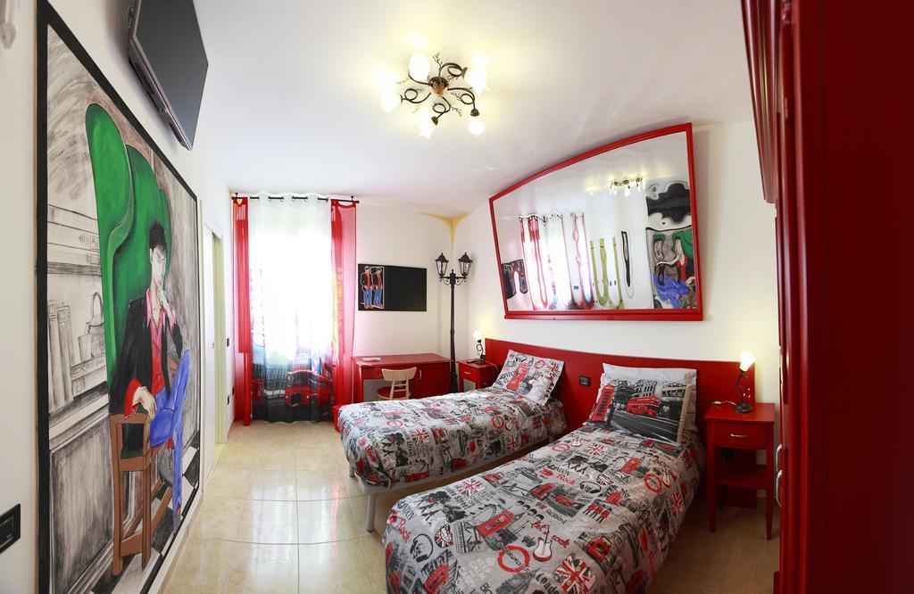 Borgo Dei Sensi Bed & Breakfast Casumaro Bilik gambar
